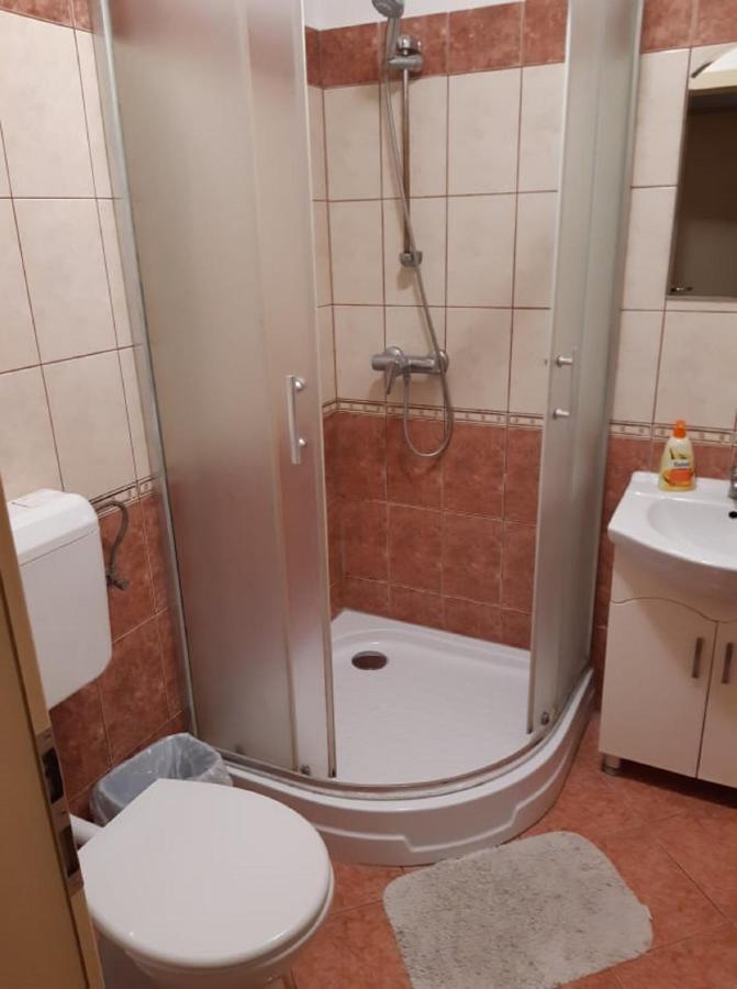 Farao Vendeghaz Otel Zalaegerszeg Dış mekan fotoğraf