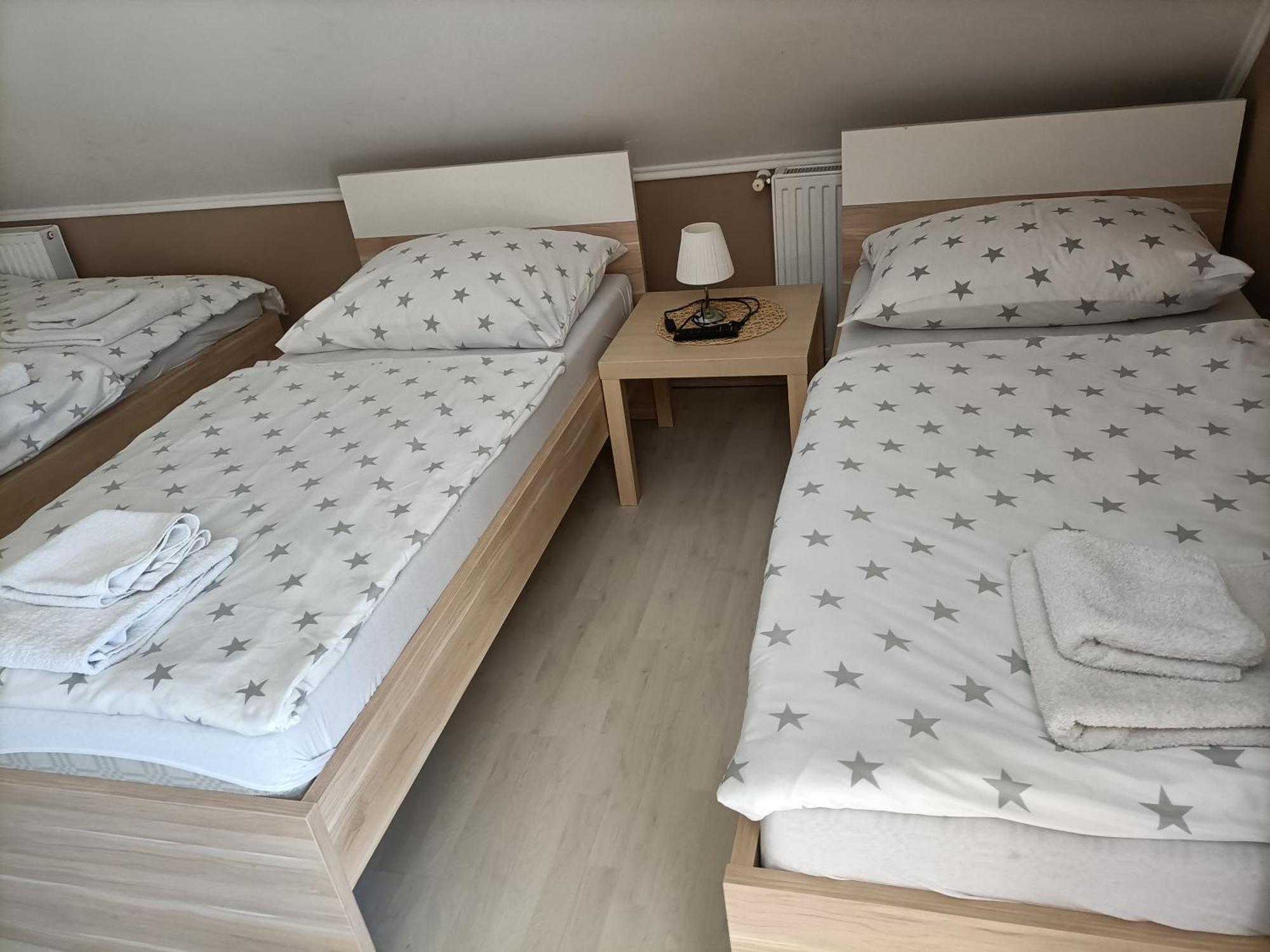 Farao Vendeghaz Otel Zalaegerszeg Oda fotoğraf